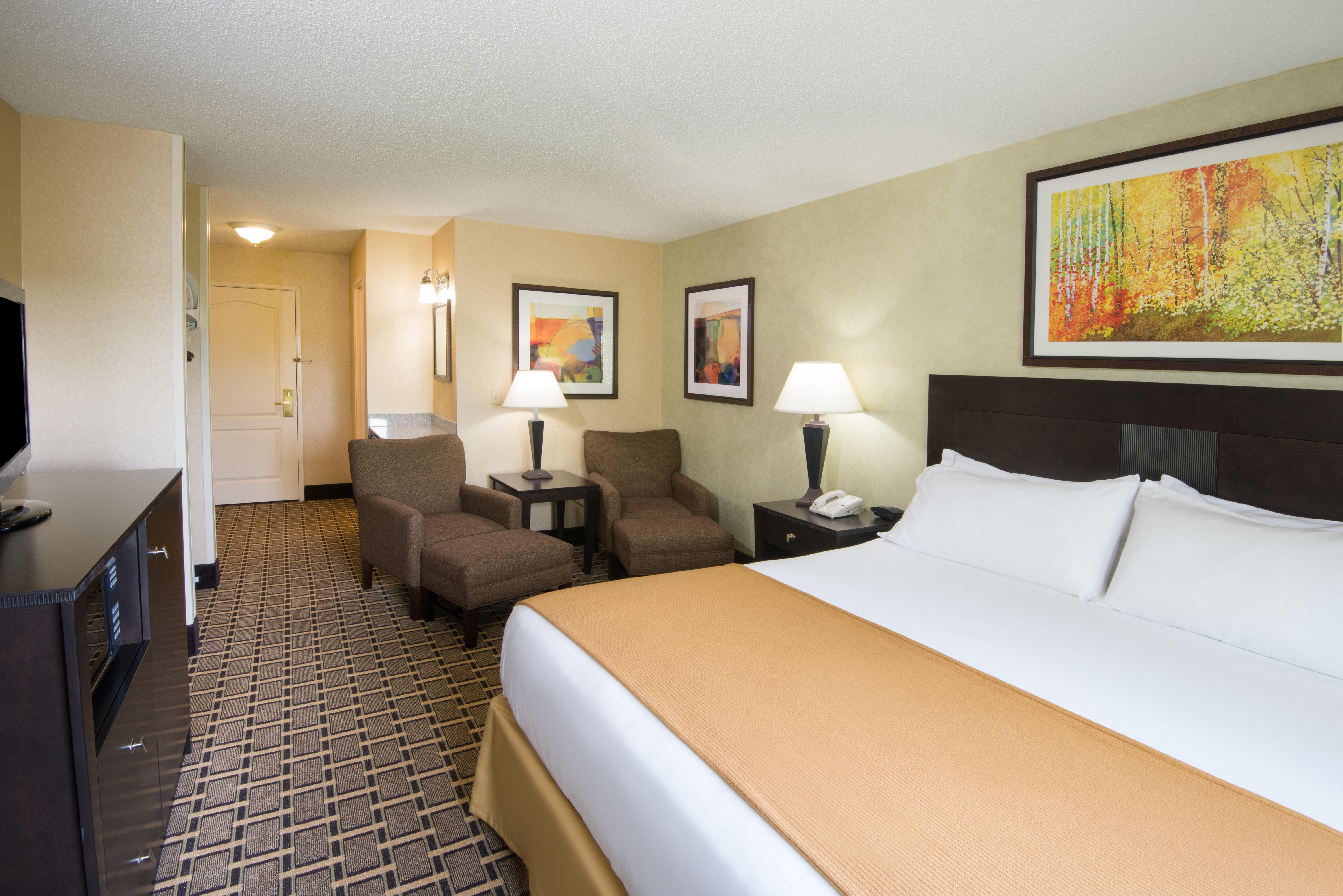 Holiday Inn Express & Suites - Sharon-Hermitage By Ihg West Middlesex Exterior foto